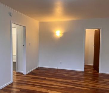 Charming 3BR Townhouse in Newlands - Photo 5