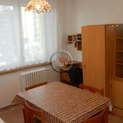 Pronájem bytu 1+1 Benešova, Třebíč - Photo 1