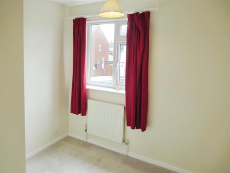 Lyndon Avenue, Garforth, Leeds - Photo 5