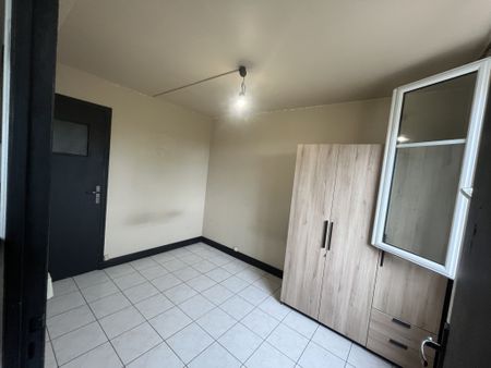 Location Appartement 2 pièces 44m² TROYES 10000 - Photo 4