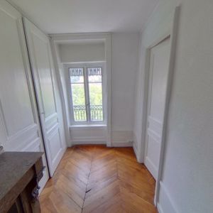 APPARTEMENT T5 A LOUER - Photo 2