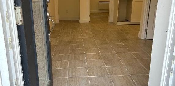 3 1/2 à louer à Sutton - Photo 2