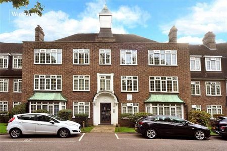 Tabor Court, High Street, Cheam Village, Sutton, SM3 - Photo 2