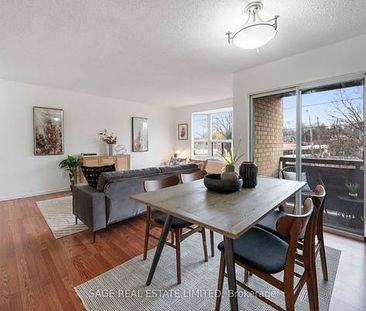 | ETOBICOKE | 3 BDRM + 1.5 BATH LAKESHORE APARTMENT FOR RENT - Photo 4