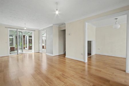 3 Bedroom House to let - Photo 2