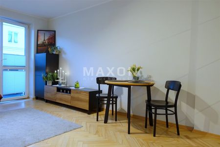 KAWALERKA 30 mkw, KUCHNIA, BALKON-WSZĘDZIE BLISKO! - Zdjęcie 2