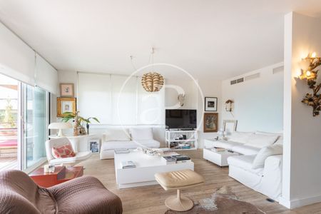Apartment for rent in Pedralbes - Photo 4