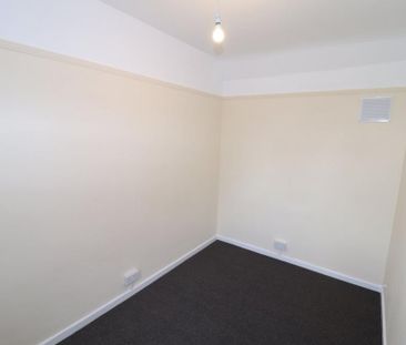2 bedroom maisonette to rent - Photo 5