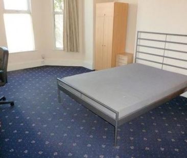 FRIENDLY STUDENT HOUSE SHARE-CLOSE TO PLYMOUTH UNI - Photo 4