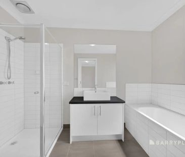 “Fully Furnished Living in the Heart of Mernda” - Photo 5