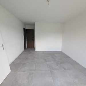 Saniertes Studio im 2. Stock - Photo 2