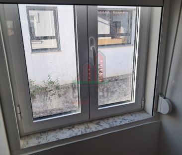 Coimbra, Lisbon - Photo 2