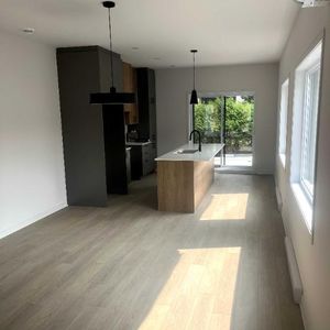 Grand 5 1/2 à louer à Saint-Jérôme - Photo 2