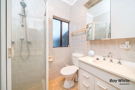 Cosy and comfortable home in convenient location - Photo 5