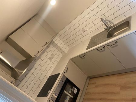 Maytrees, 100 Fishponds Road, Eastville - Photo 3