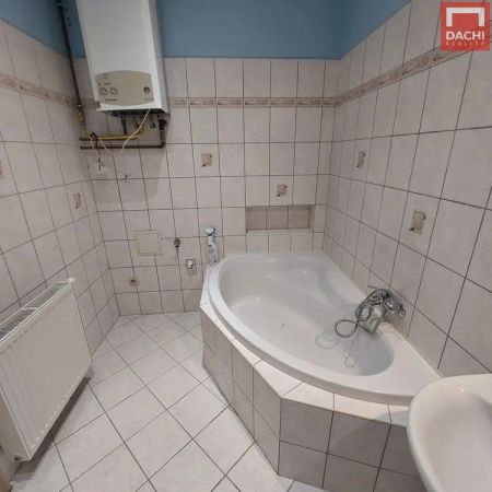 Pronájem bytu 4+1 v dosahu centra města Olomouce, ulice tř. Svobody. - Photo 4