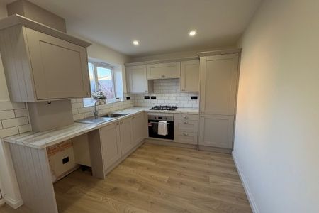 Riviera Drive, Liverpool. L11 - Photo 5