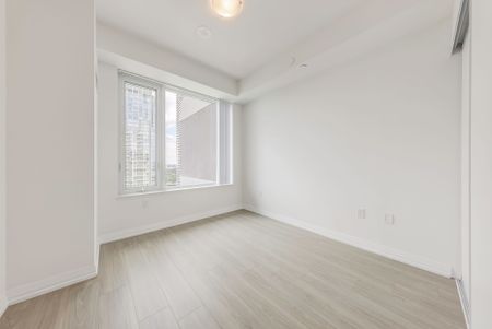 For Lease - 50 Dunfield Avenue Unit# 3415, Toronto, Ontario - Photo 2
