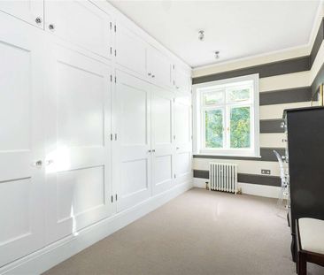 A most handsome, detached family home situated on a large plot with... - Photo 5