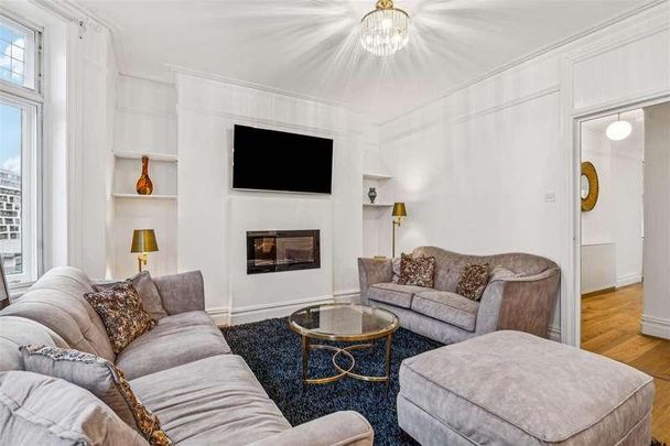 Welbeck Court, Addison Bridge Place, W14 - Photo 1