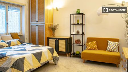 rome, Lazio 00179 - Photo 2