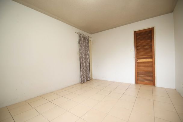Elevated Ground Floor 2 Bedroom Unit - Photo 1