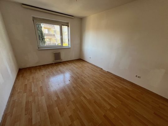 Kindberg. Großzügige Wohnung mit Loggia.-- 4 Monate Gratismiete - Foto 1