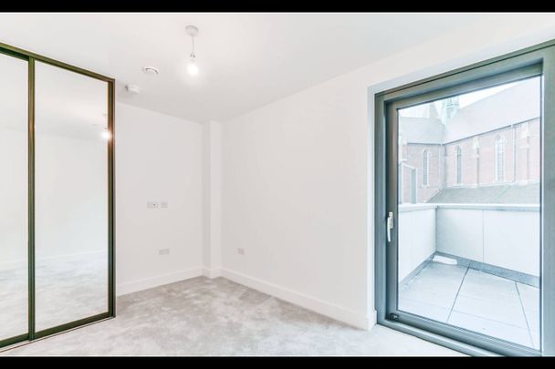 Room in a Shared Flat, Station Road, CR0 - Photo 1