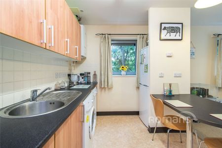 1 bedroom apartment to rent - Photo 2