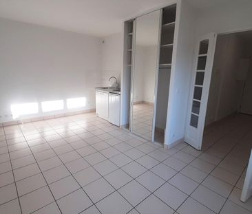 location Appartement T1 DE 26.8m² À BOULOGNE - Photo 3