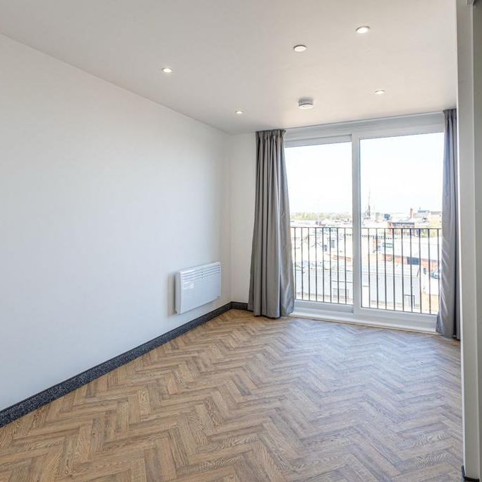 Studio to rent - Photo 1