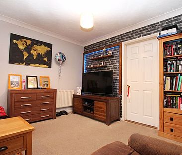 Albacore Avenue, Warsash, Southampton - Photo 3