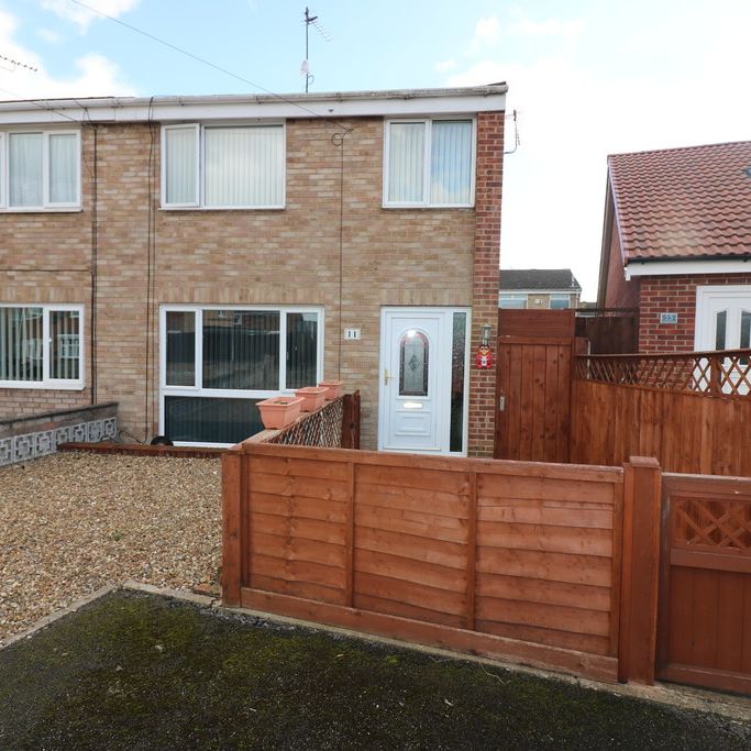 Lowland Close, Off Astral Way, Sutton - Photo 1