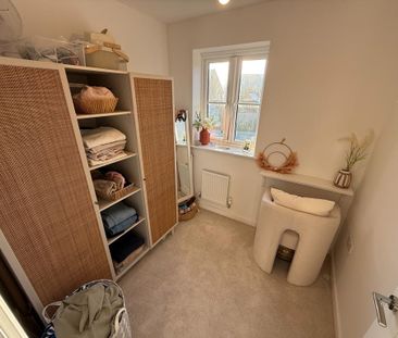 3 bedroom semi-detached house to rent - Photo 5