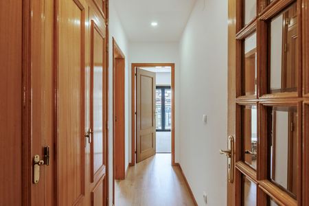 Rua Dona Filipa de Lencastre - Photo 4