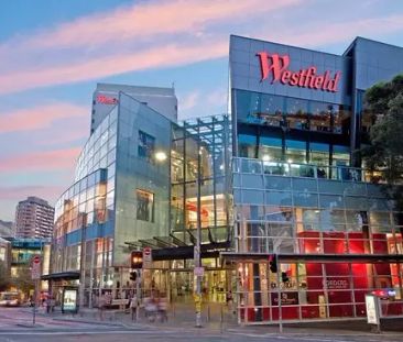 AMAZING LOCATION AND ROOFTOP SWIMMING POOL - Photo 4