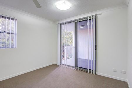 Labrador Apartment - Central Location - Photo 2