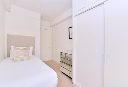 2 bed apartment to rent in Fulham Road, London, SW3 - Photo 2