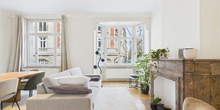 Appartement te huur in Sint-Gillis voor € 800 met 1 slaapkamer - Photo 2