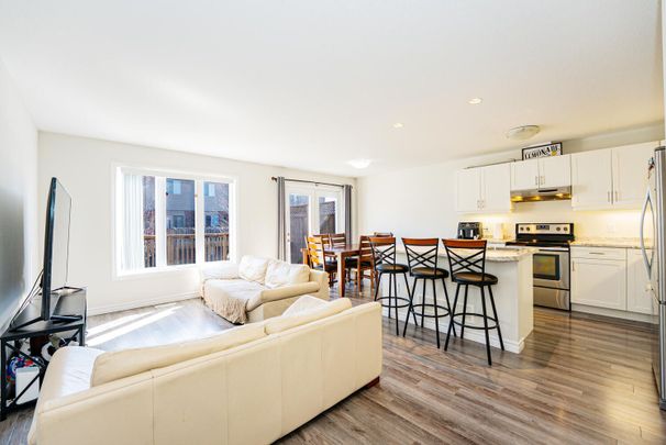 For Lease - 3399 CASTLE ROCK Place Unit# 37, London South, Ontario - Photo 1