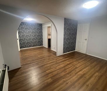 2 Bed Terraced House, Dixon Avenue, M7 - Photo 1