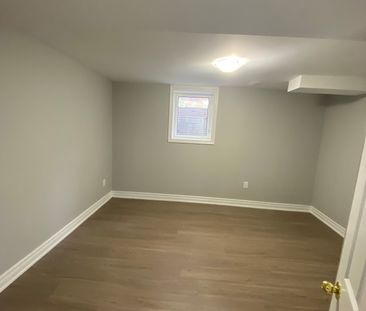 For Lease - 53 Parkside Drive Unit# Bsmt, Brampton, Ontario - Photo 4