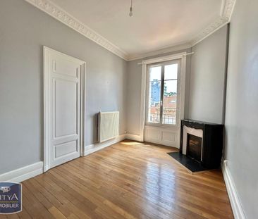 Location Appartement 3 pièces 83m² ST ETIENNE 42100 - Photo 3