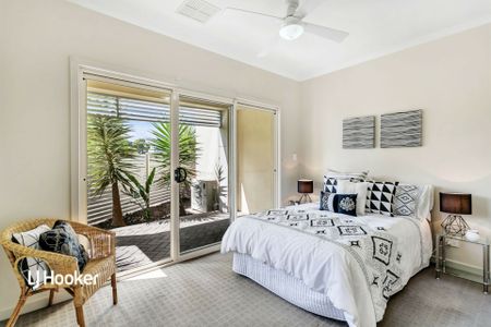 Low Maintenance townhouse living! - Photo 5