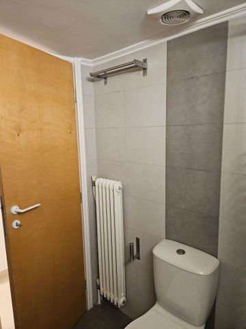 Ενοικίαση κατοικίας, 75 τ.μ., Αθήνα, 670 € - Photo 2