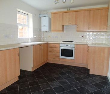 3 bedroom terraced house to rent - Photo 3