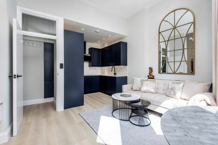 Nevern Place, Earls Court, SW5 - Photo 2