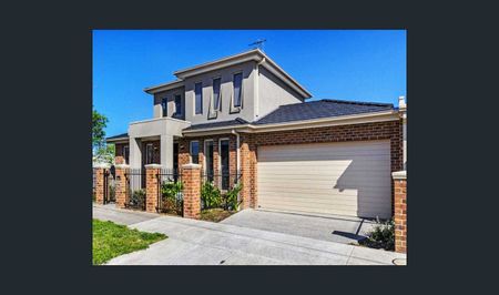 16 Halsey Street, Box Hill South VIC 3128 - Photo 3