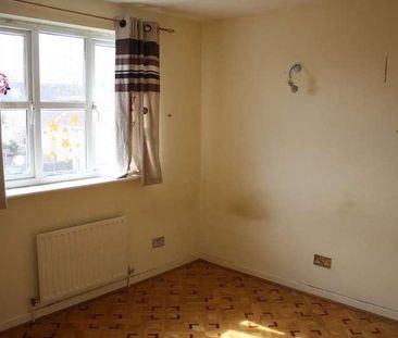 Ware Point Drive, London, SE28 - Photo 4
