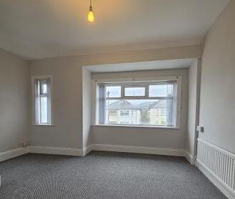 29 Joanmount Gardens, Belfast, BT14 6NX - Photo 2